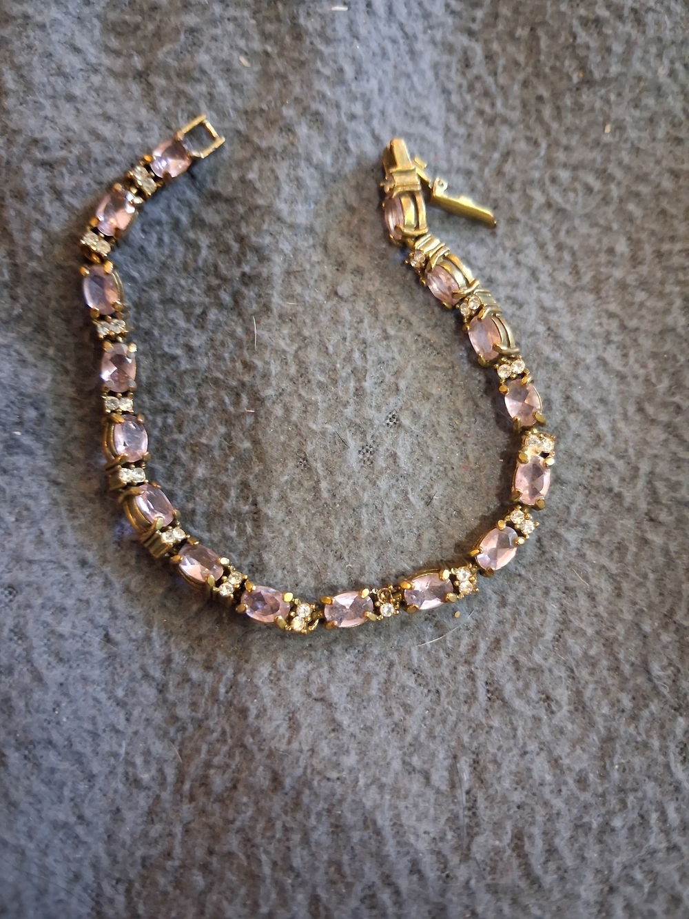 Avon Pink Rhinestone Bracelet